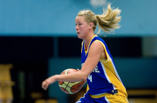 Josefin Olheim, Sverige