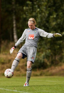 Hedvig Lindahl, målvakt