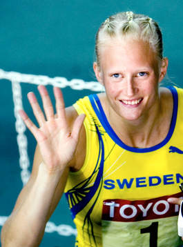 Carolina Klüft, Sverige vinner sjukampen och sätter nytt