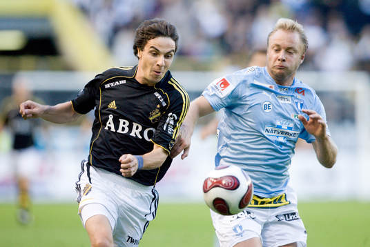 Daniel Mendes, AIK, och Anders Andersson, Malmö FF