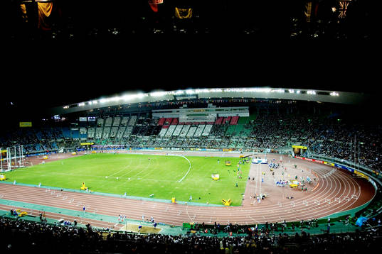 Nagai stadium. Friidrottsarenan