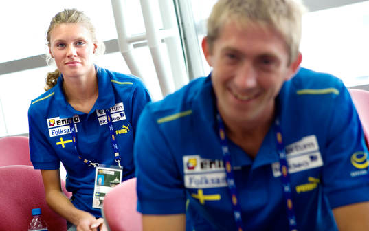 Emma Green och Yannik Tregaro, tränare. Sverige höjd