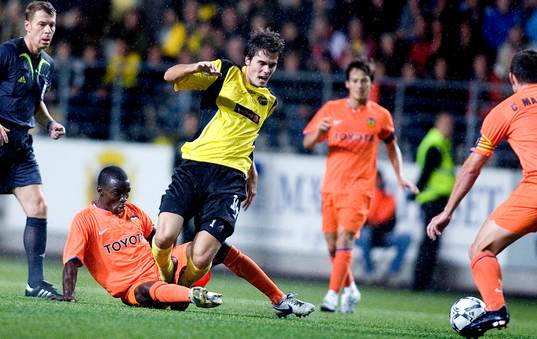 Sunday Stephen Obayan, Valencia, kapar Denni Avdic, Elfsborg