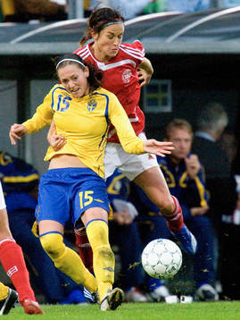 Therese Sjögran tas hårt