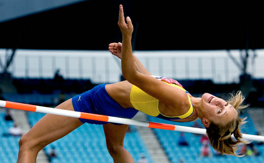 Kajsa Bergqvist, Sverige tog sig till final