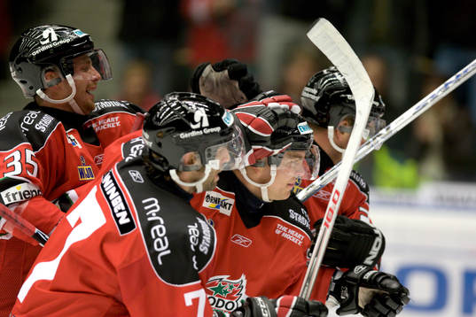 Oscar Steen, Modo gör 2-1, jubel