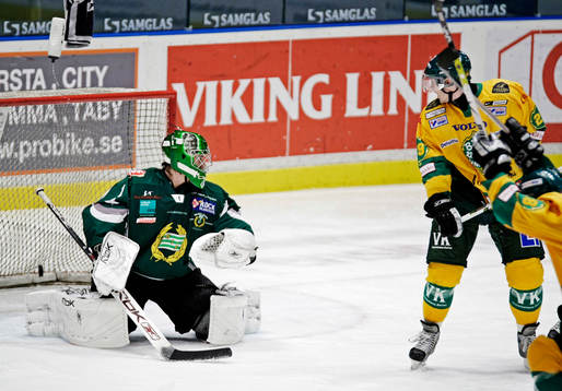 Henrik Karlsson, målvakt, Hammarby och Andreas Lindahl,