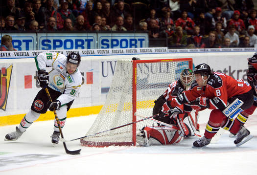 Fabian Brunnström, Färjestad mot Oscar Hedman och Karol