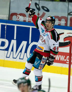 Teemu Elomo, Mora. Glädje. Jubel