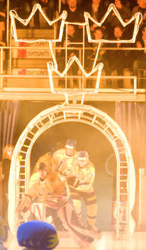 Tre Kronor. Entré