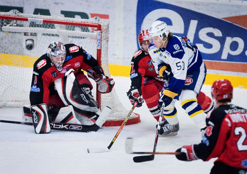 Andreas Jämtin, HV71, pressar på