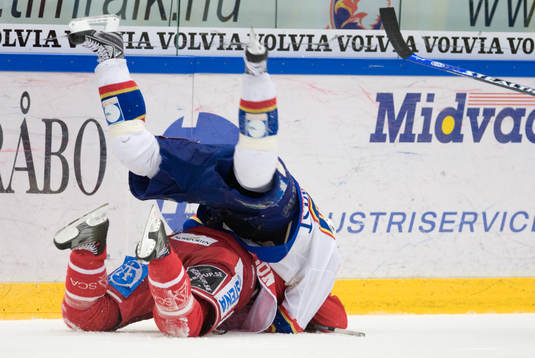 Patric Hörnqvist, Djurgården hoppar på Johan Andersson,
