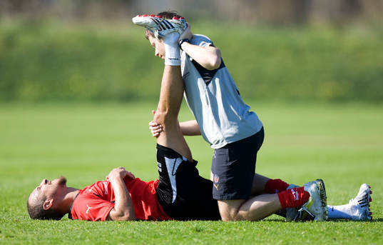 Henrik Larsson. Stretch