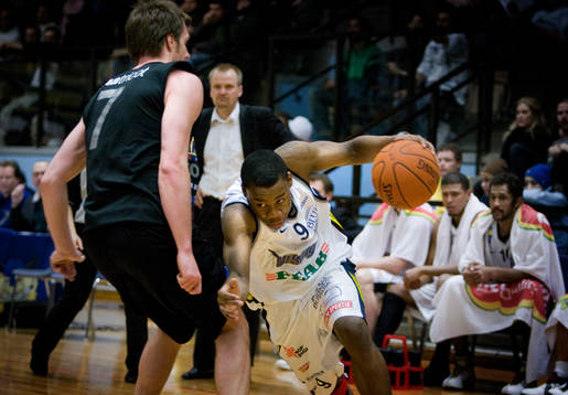 Rudy Mbemba, Solna rundar Henrik Carlsson, Borås