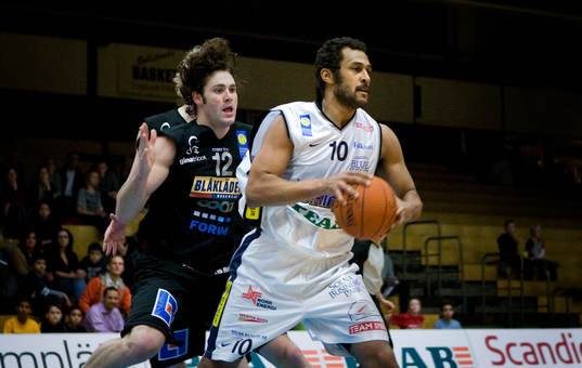 Lesli Myrthil, Solna och Ryan Mcdade, Borås