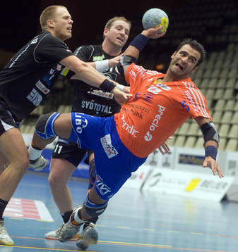 Lindesbergs Payam Hartami vräker sig fram