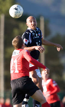 Henrik Larsson vinner nickduell mot Kristjan Sigurdsson