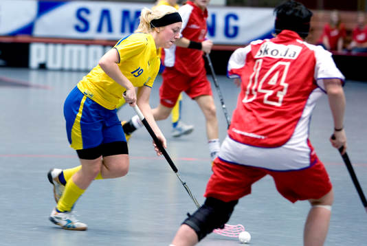 Emelie Lindström, Sverige