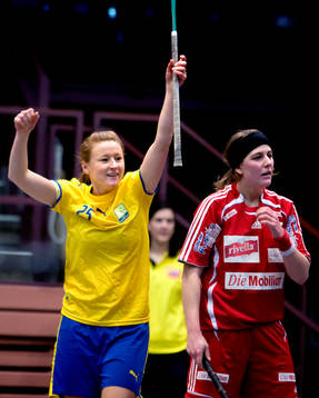 Stina Näktergal, Sverige, jubel