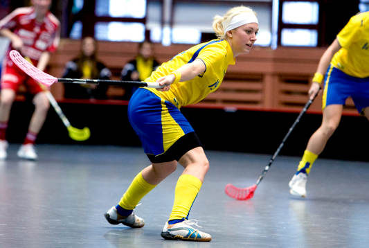 Emelie Lindström, Sverige