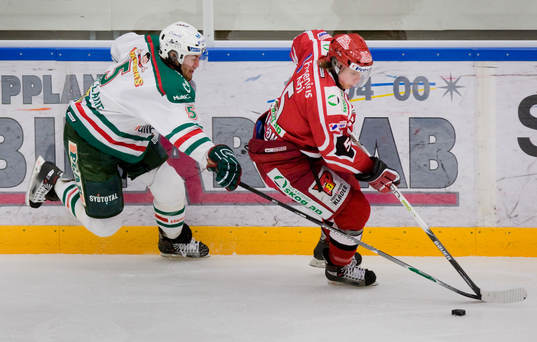 R. Demén-Willaume, Rögle, och Julius Larsson, Almtuna