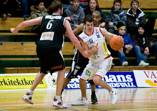 Srdan Subotic, Sundsvall mot Ian Johnson och Gee Garvin,