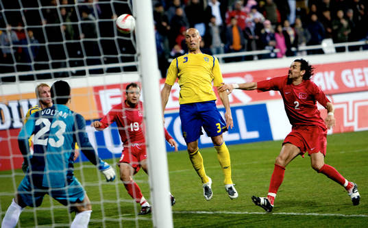 Daniel Majstorovic, Sverige