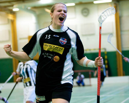 Maria Adler avgör för Södra Dal med ett av sina tre mål