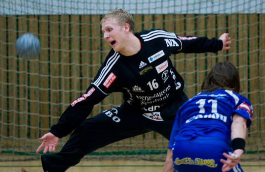 Otrolige Sebastian Ehnevid ställs mot Tomas Axnér