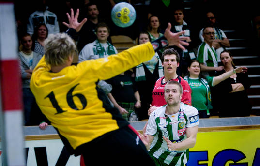 Erik Höglund, Hammarby lobbar över Guifs målvakt Daniel