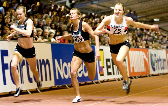 SMs hårdaste duell. Josefin Magnusson, MAI vinner 400