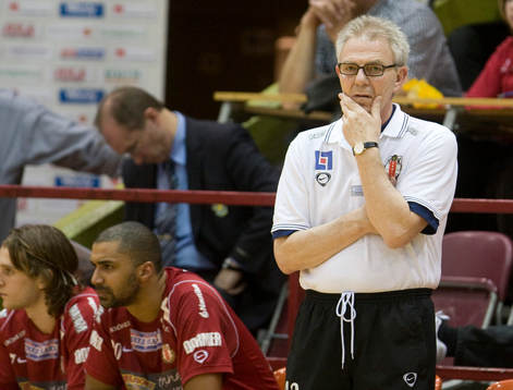 Bekymrat i Drott-ledningen, Einar Jakobsson
