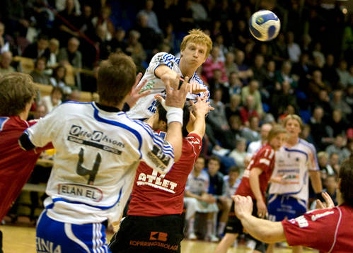 Björn Grön, Ystad, skott mot Drott -målet
