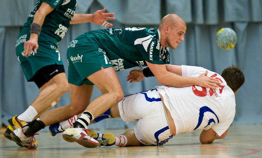 Filip Karlsson, Helsingborg, fäller spelare