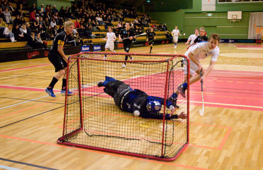 Peter Larsson, Umeå gör mål