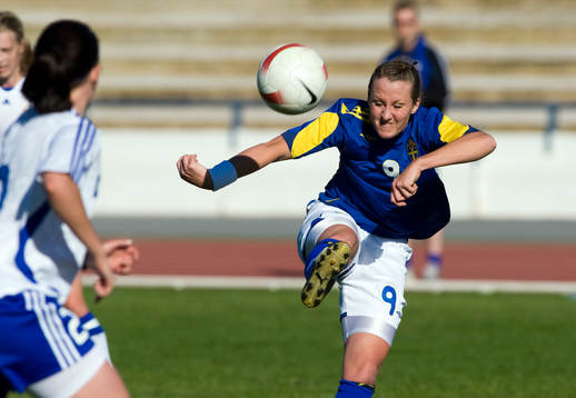 Therese Lundin, Sverige