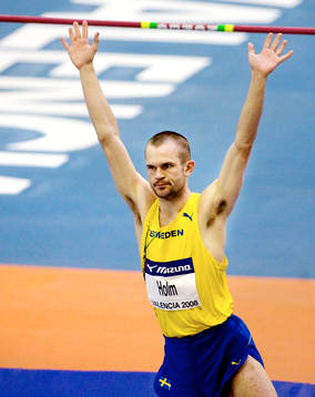 Stefan Holm lätt vidare till final