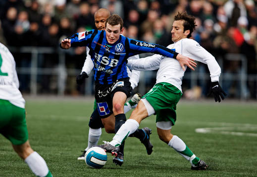 Daniel Hoch, Sirius, utmanas av Christian Traoré,