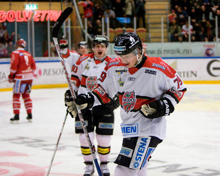 Fredrik Warg, Modo 0-1 (jubel)