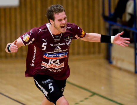 Johan Fohlin har gjort ett av sina mål. Jubel