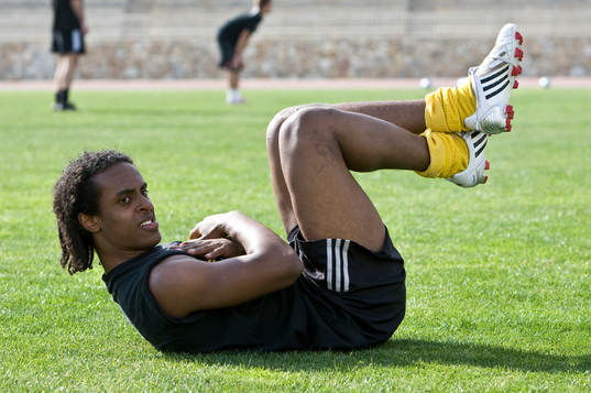 Binjam Semere, sit ups