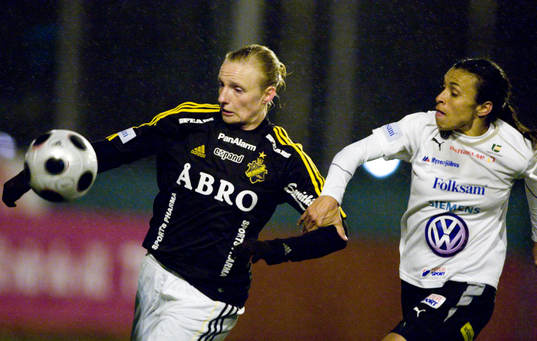 Sofia Simonsson, AIK, och Marta, Umeå