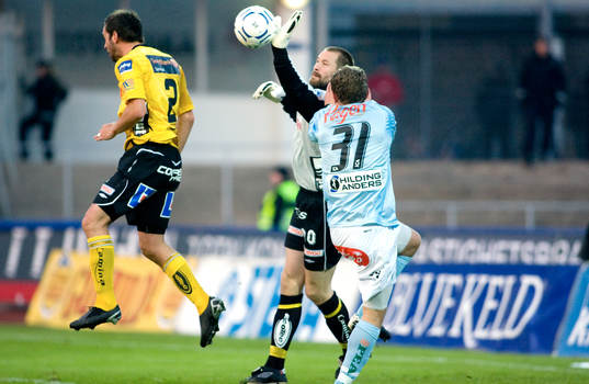 Johan Wiland, Elfsborg, räddning som leder fram till