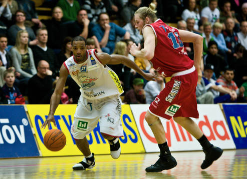 5, Sundsvall - Södertälje: Alex Wesby, Sundsvall och
