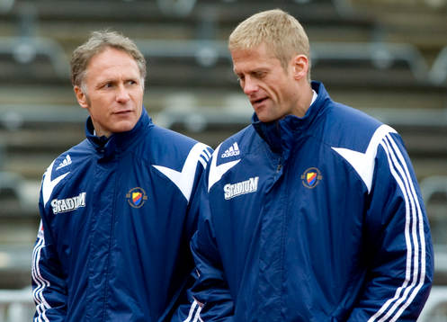Paul Lindholm, assisterande tränare, och Siggi Jonsson,