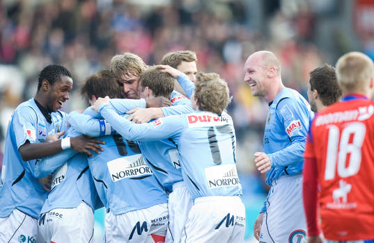 2-2 skytten Amadou Jawo kramas om