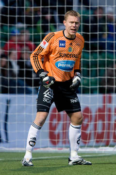 Fredrik Sundfors, Målvakt