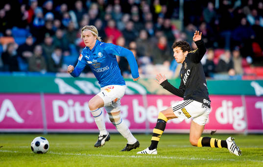 Andreas Drugge, Trelleborg, och Jorge Ortíz, AIK