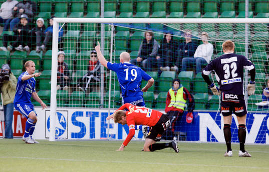 Hannes Sigurdsson, Sundsvall 2-0, jubel