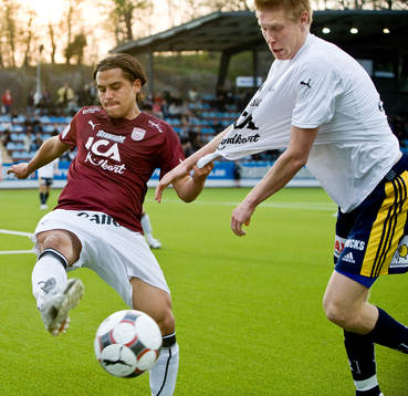 Angelo Vega, Qviding. Marcus Holgersson, Ängelholm